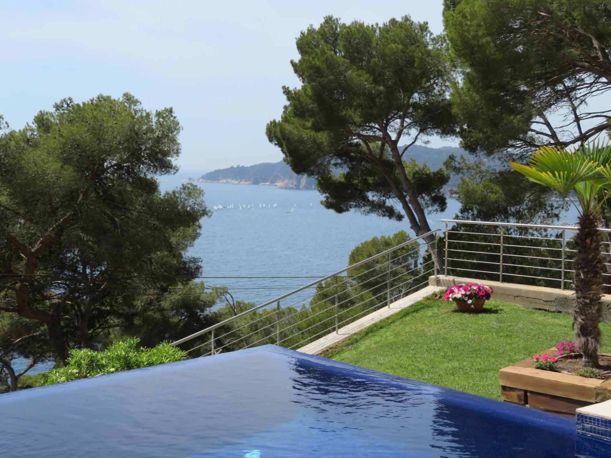 Blueview Villa Llafranc Εξωτερικό φωτογραφία